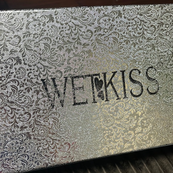 Strappy Chunky Heels - Picture 9 of 9